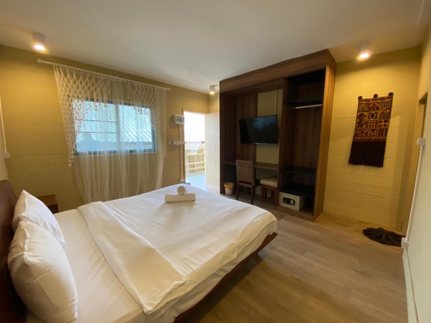 U'Re Holitel Hotel Haad Rin Exterior photo