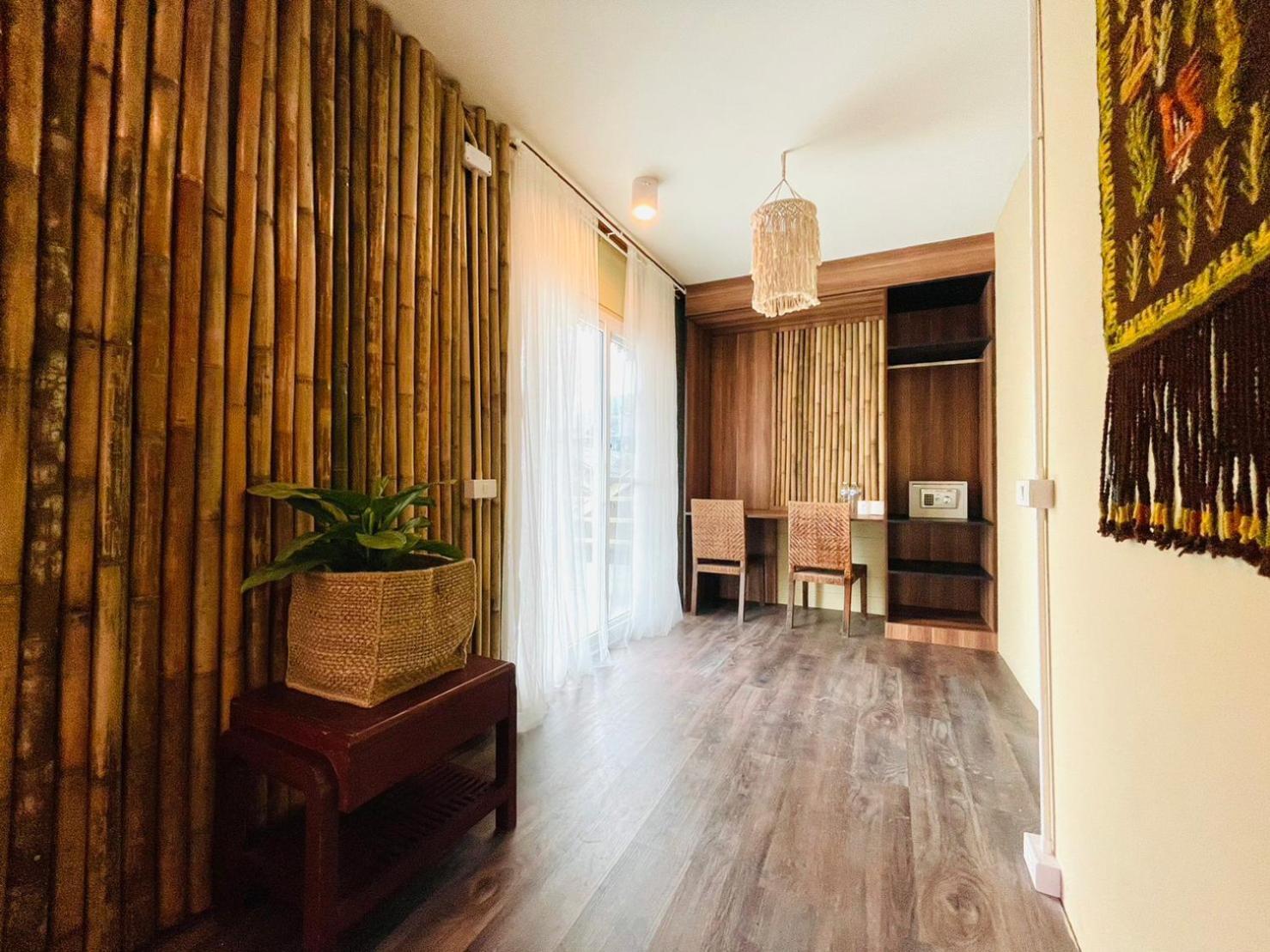 U'Re Holitel Hotel Haad Rin Exterior photo